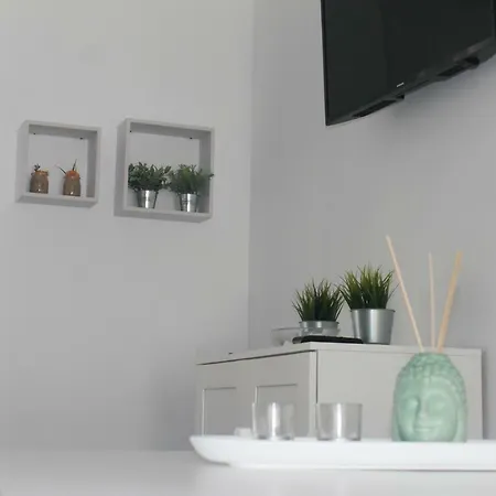 Apartamento Cantinho Flores Ii