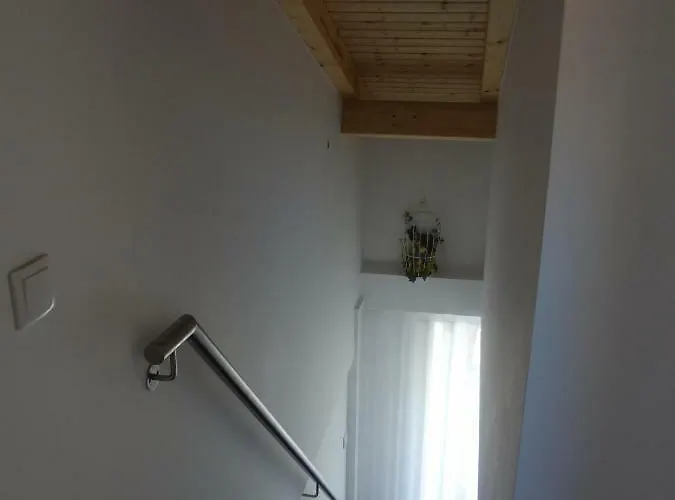 Daire Cantinho Flores Ii Nazaré