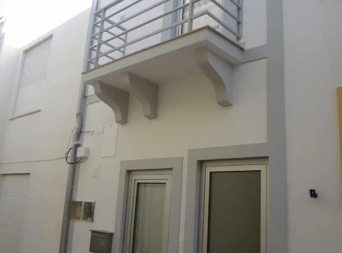 Daire Cantinho Flores Ii