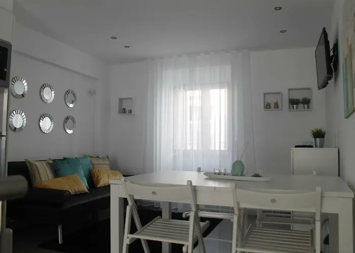 Cantinho Flores Ii Daire