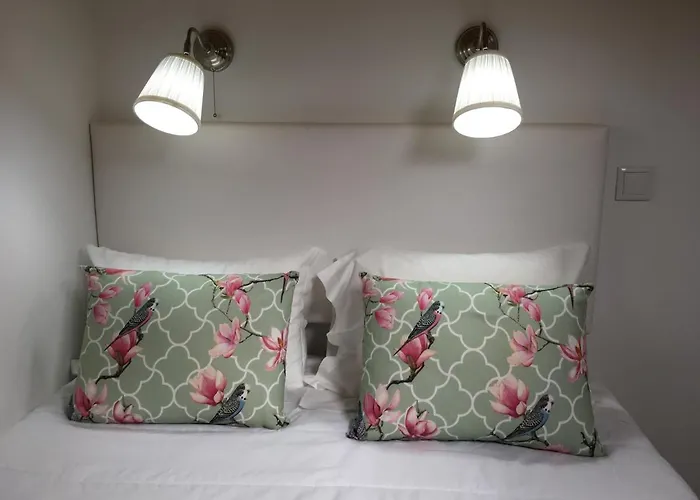 Daire Cantinho Flores Ii